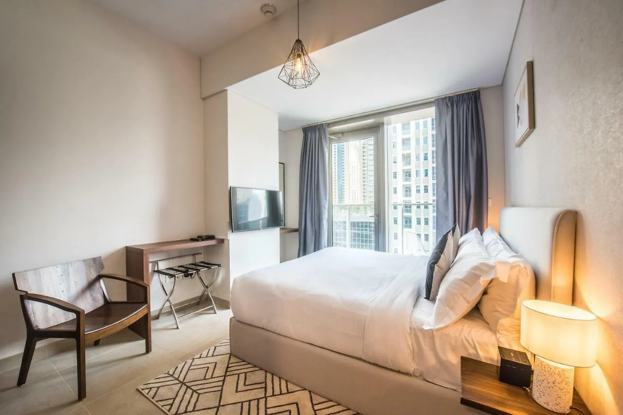 Fantastay Sparkle Tower One Bedroom Suite Marina View
